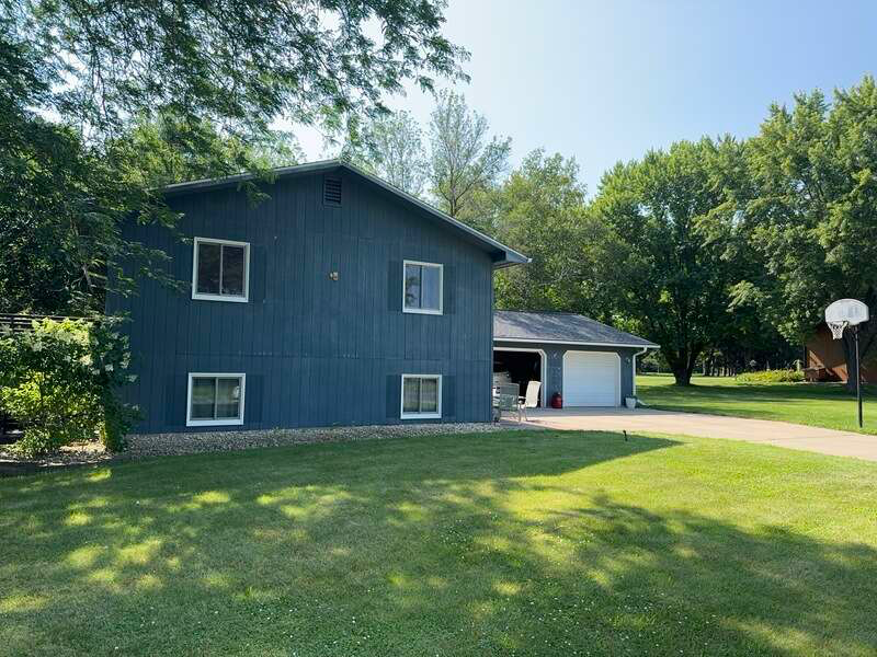 BlueSiding1