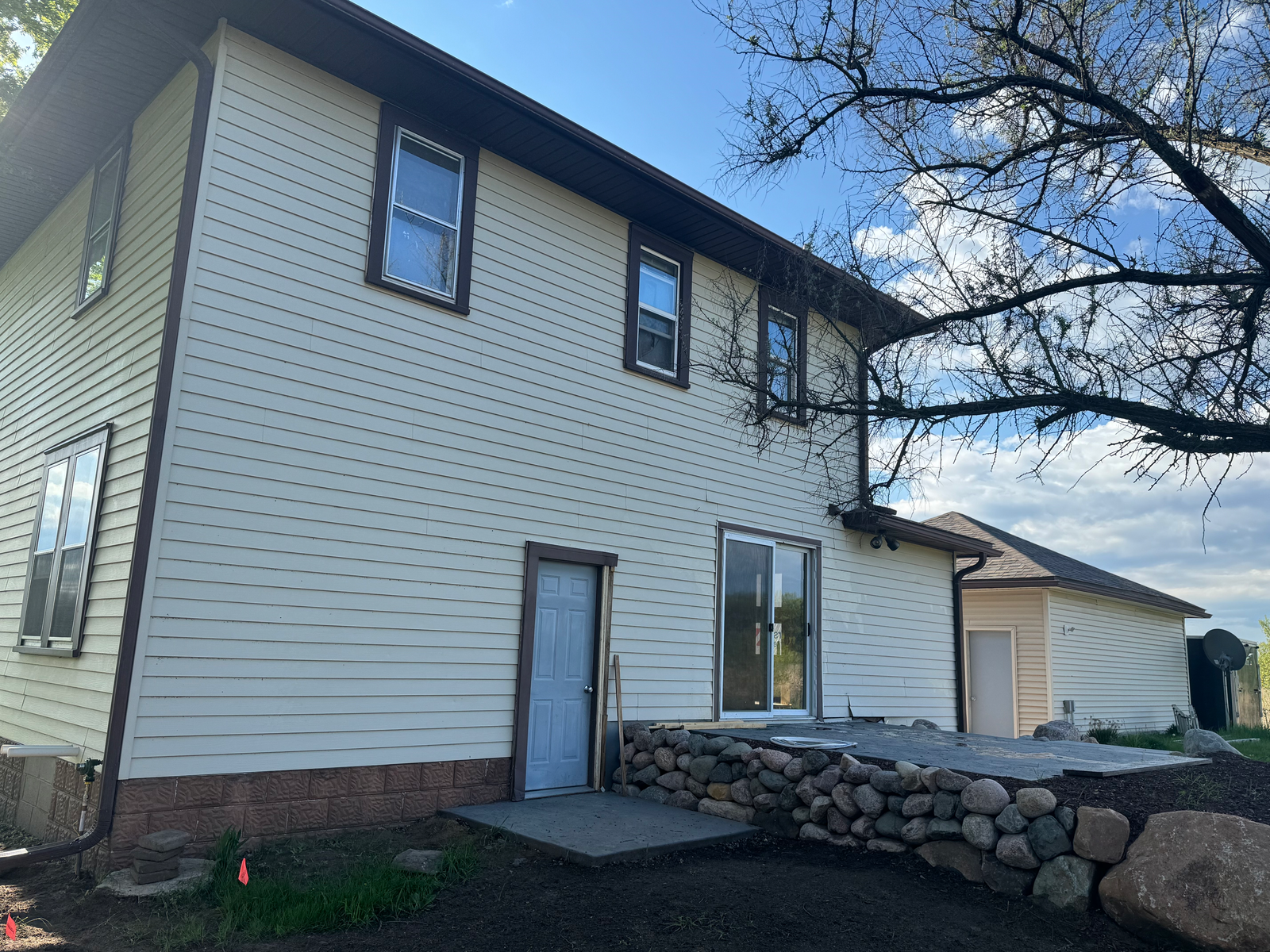CreamSiding